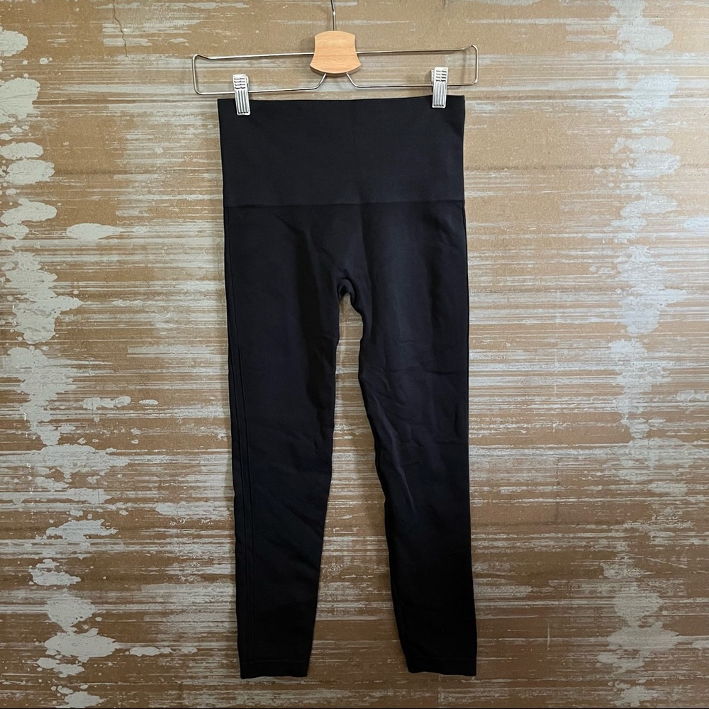 Spanx Look At Me Now Seamless Leggings Black (FREE w $20 purchase)